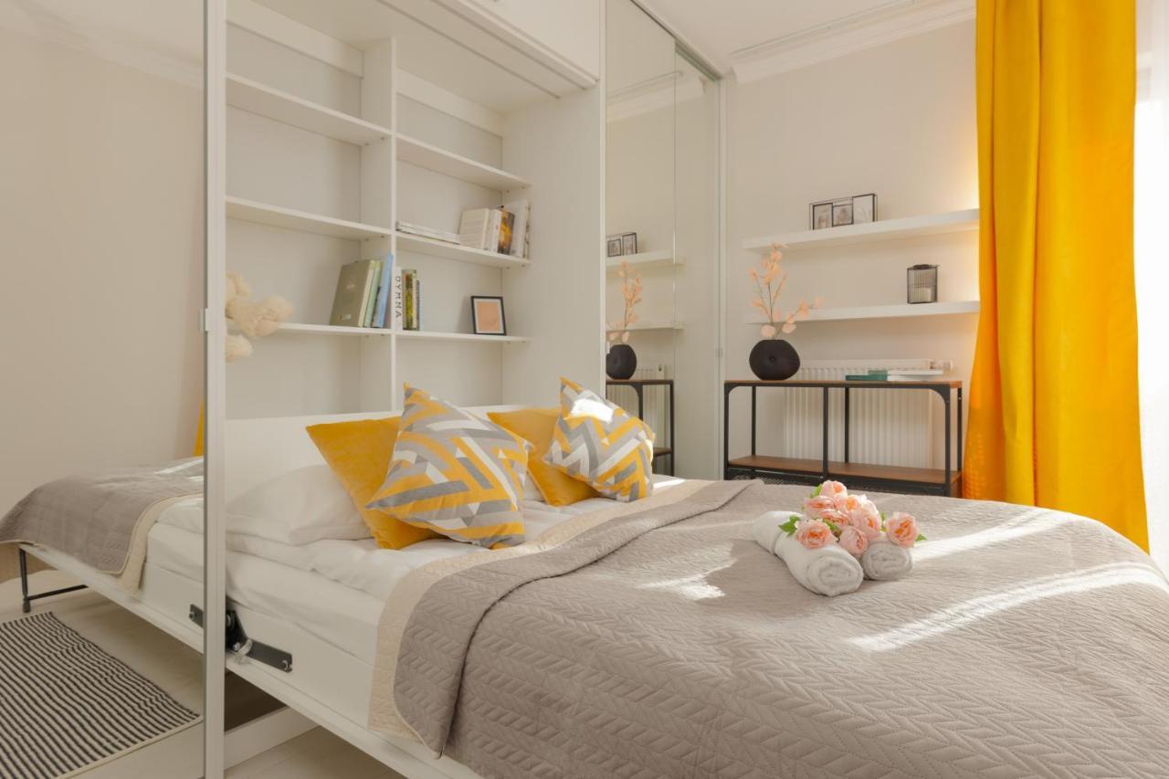 Lakeview Apartment Kapelanow Armii Krajowej By Noclegi Renters 바르샤바 외부 사진