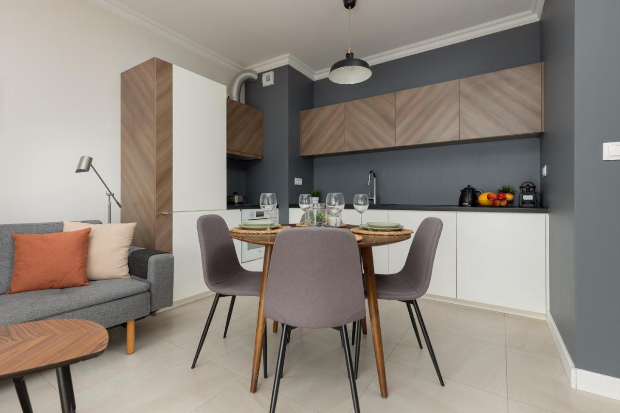 Lakeview Apartment Kapelanow Armii Krajowej By Noclegi Renters 바르샤바 외부 사진