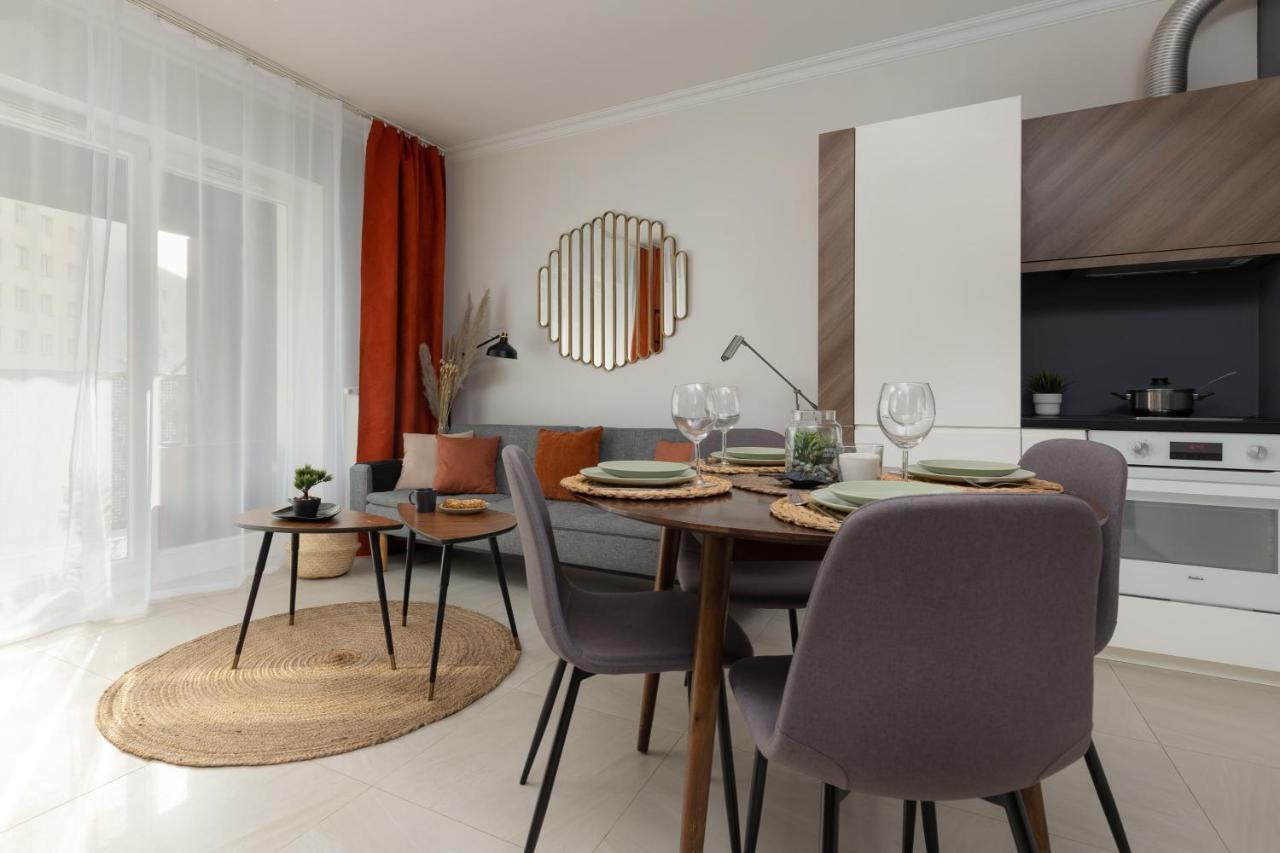 Lakeview Apartment Kapelanow Armii Krajowej By Noclegi Renters 바르샤바 외부 사진