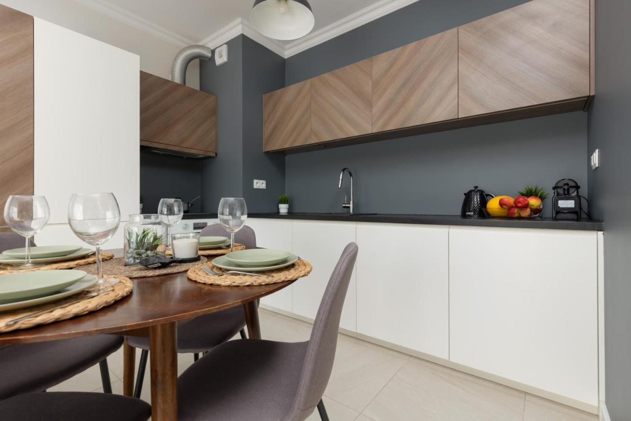 Lakeview Apartment Kapelanow Armii Krajowej By Noclegi Renters 바르샤바 외부 사진