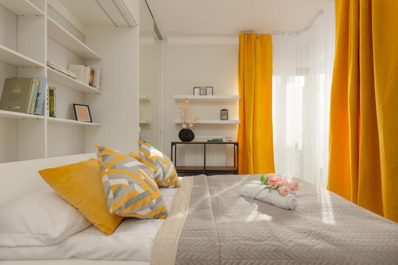 Lakeview Apartment Kapelanow Armii Krajowej By Noclegi Renters 바르샤바 외부 사진