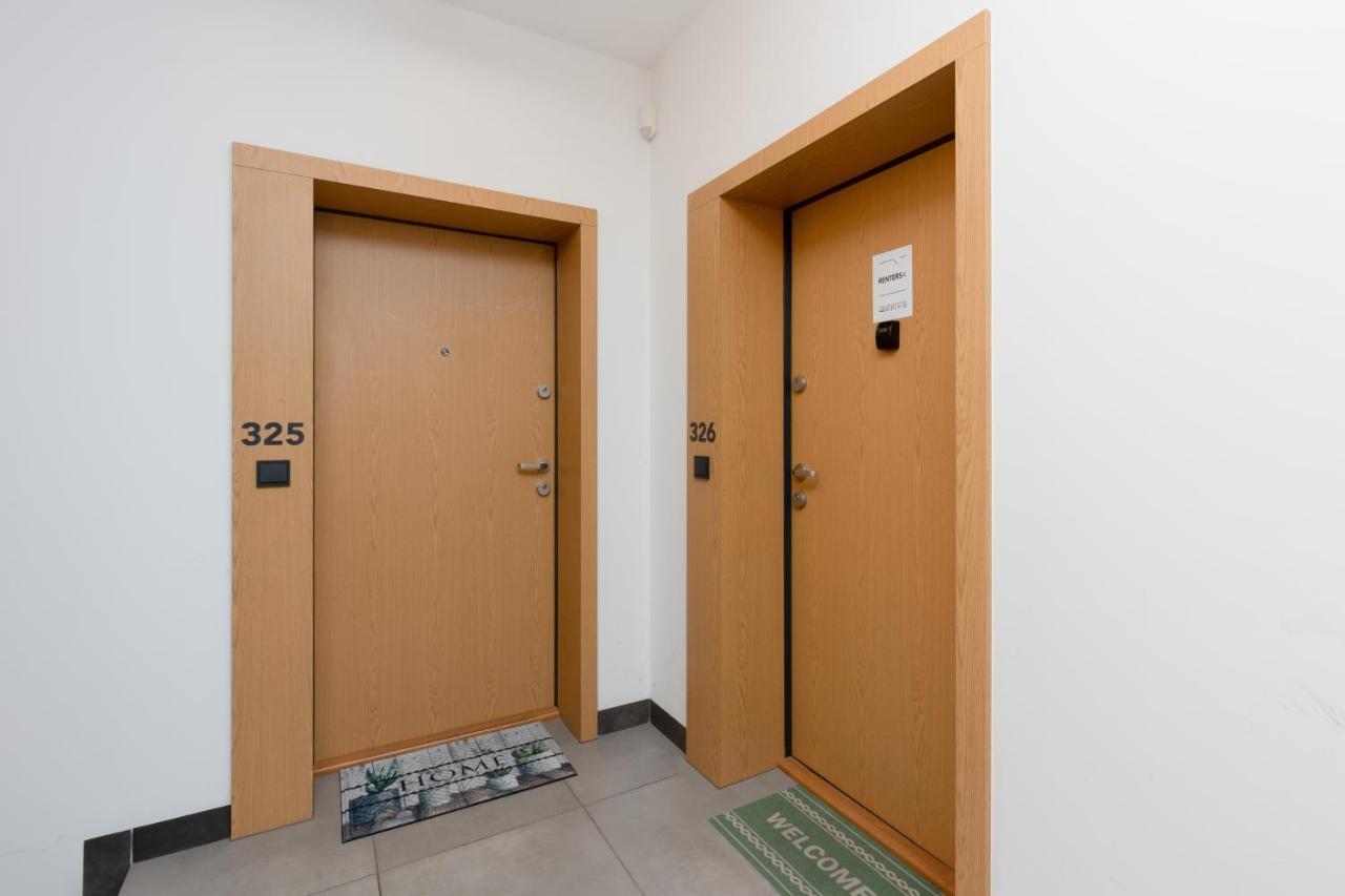 Lakeview Apartment Kapelanow Armii Krajowej By Noclegi Renters 바르샤바 외부 사진